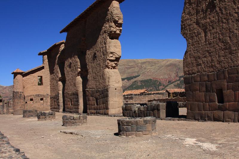 660-Rqchi,tempio di Wiracocha,12 luglio 2013.JPG
